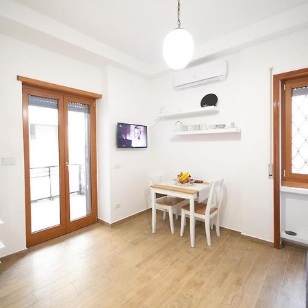 Ferienwohnung The Voice Of The Moon Rom Exterior foto