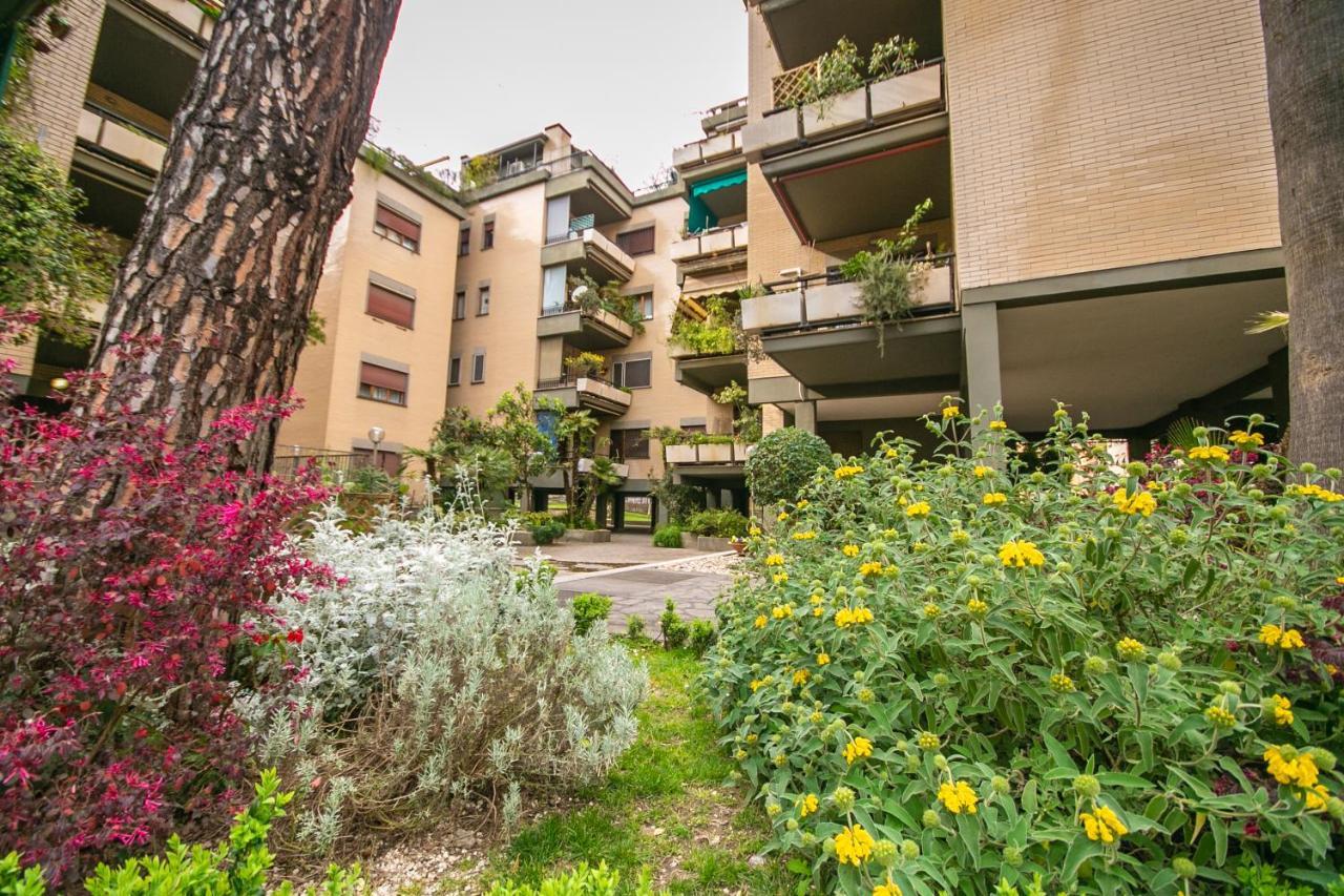 Ferienwohnung The Voice Of The Moon Rom Exterior foto